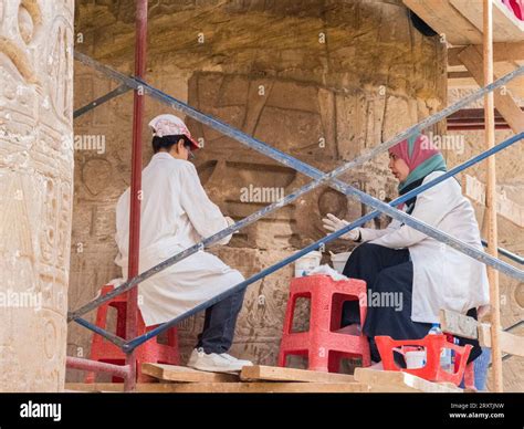 La Rebelión de los Trabajadores en el Templo de Karnak: Una Mirada al Descontento Social y Económico del Bajo Egipto en el Siglo IV